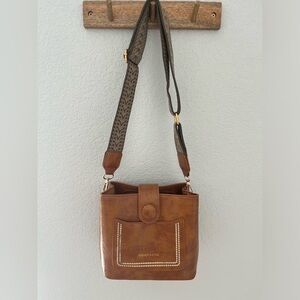 Fashion & Bags‎ Brown Vegan Leather Crossbody Purse with Guitar Strap Boho Small
